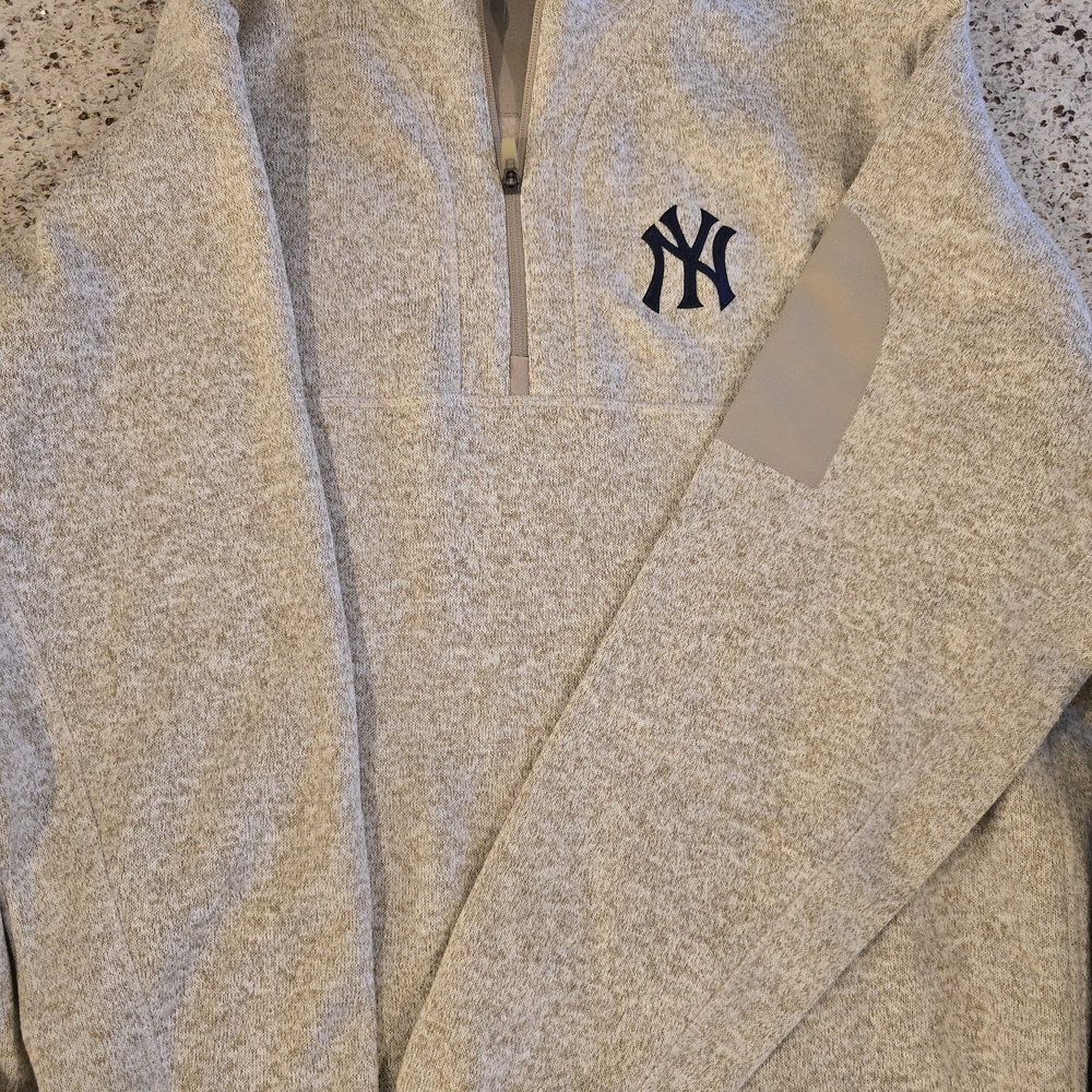 Men's Antigua Oatmeal New York Yankees Fortune Quarter-Zip Pullover Jacket XXL